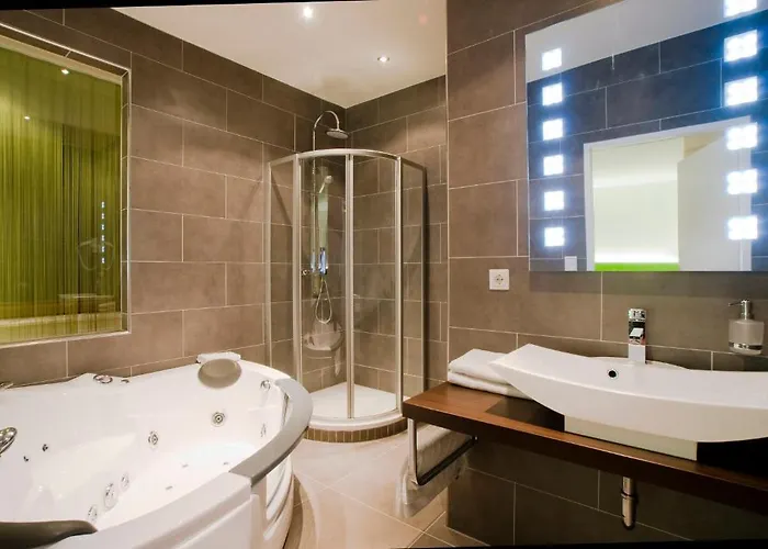 Hotel Restaurant Pusswald 4*